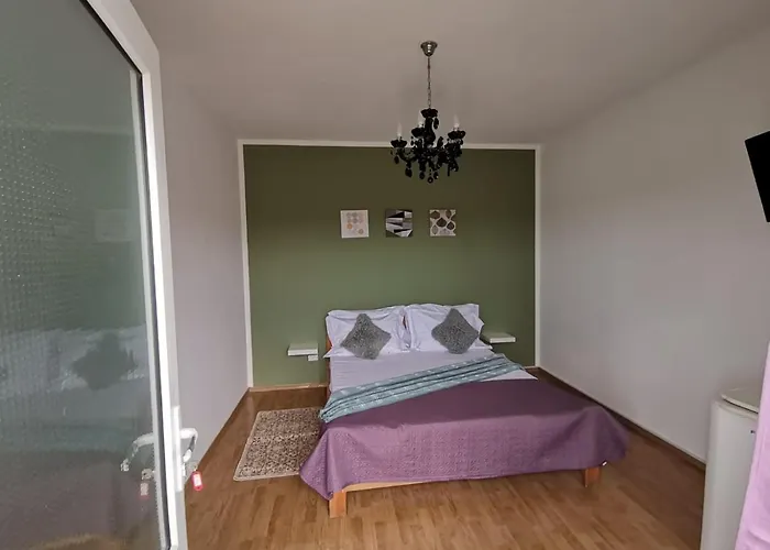 Vila Happy House